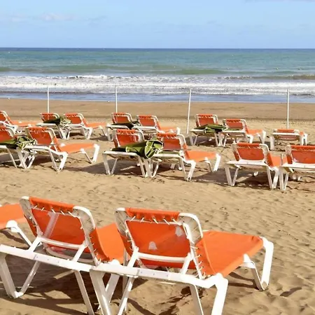 Lm Single Deluxe Con Vistas Laterales Al Mar Y Media Pension, Solo Adultos