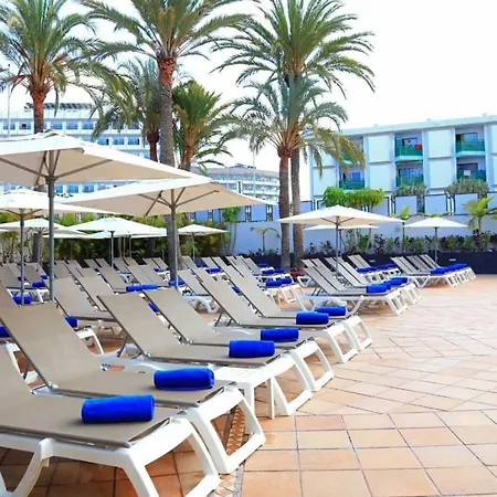 Lm Single Deluxe Con Vistas Laterales Al Mar Y Media Pension, Solo Adultos *