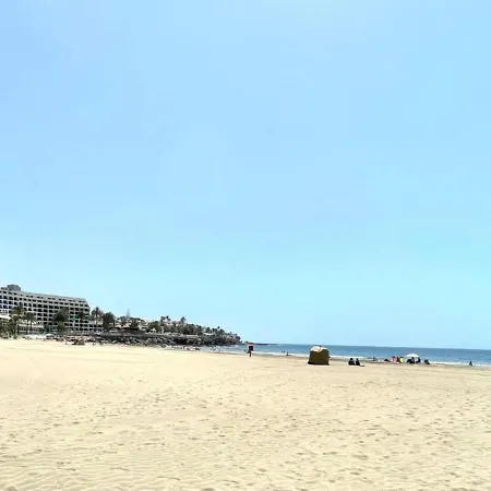 Lm Single Deluxe Con Vistas Laterales Al Mar Y Media Pension, Solo Adultos Apartment